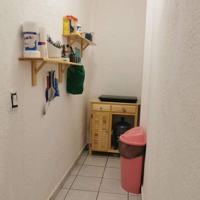 Lovely Studio Apartment With Balcony Ac & Wi-Fi, Minutes From Downtown! Zihuatanejo Esterno foto