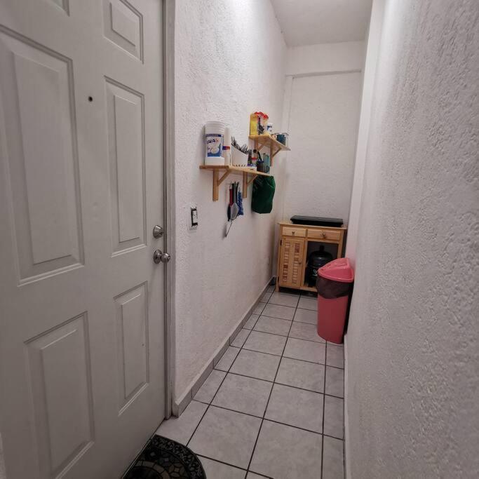 Lovely Studio Apartment With Balcony Ac & Wi-Fi, Minutes From Downtown! Zihuatanejo Esterno foto